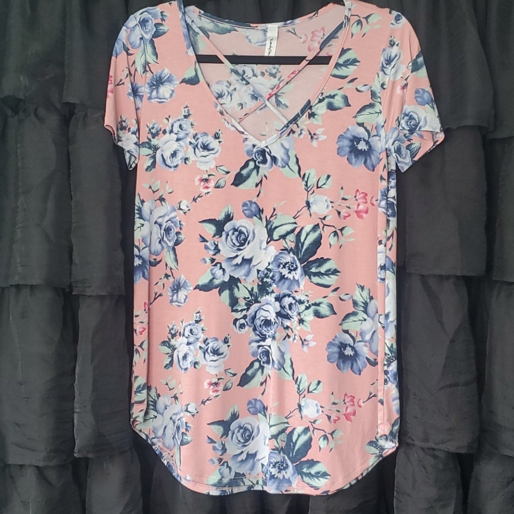 Floral tshirt